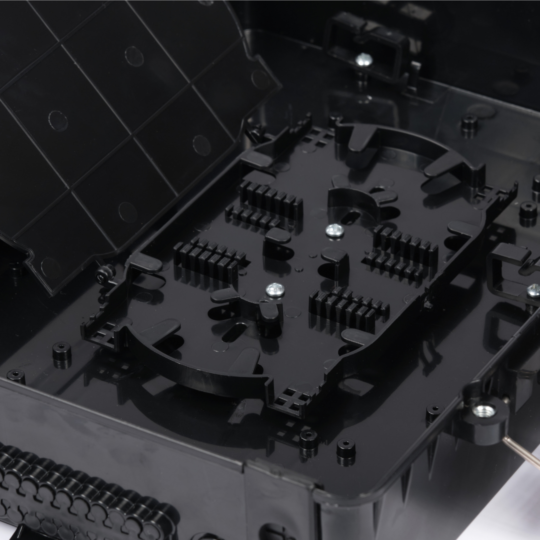 32-Port Hinged Distribution Box — 3